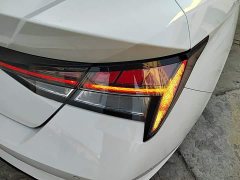 Hyundai Elantra 1.5L CVT Luxury - ფოტო 8