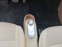 Wuling Hongguang MINIEV Fourth Generation Four-Door Premium Edition - ფოტო 14