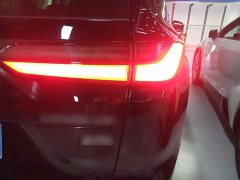 Honda CR-V 240TURBO FWD Luxury 5-Seater - ფოტო 8