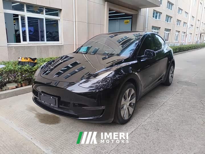 Tesla Model Y Standard Range RWD - ავტომობილი ჩინეთიდან