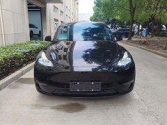 Tesla Model Y Standard Range RWD - ფოტო 3