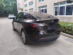 Tesla Model Y Standard Range RWD - ფოტო 5