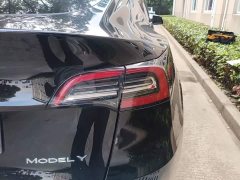 Tesla Model Y Standard Range RWD - ფოტო 8