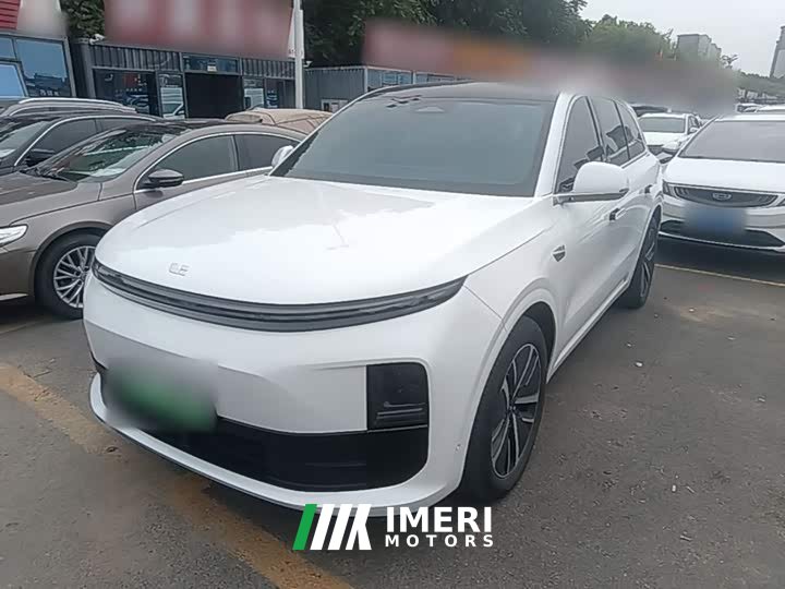 Li Auto L6 Pro - ავტომობილი ჩინეთიდან