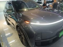 Li Auto L8 Pro - ფოტო 4