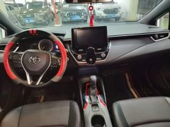 Toyota Corolla Hybrid 1.8H E-CVT Sport - ფოტო 10