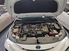 Toyota Corolla Hybrid 1.8H E-CVT Sport - ფოტო 20