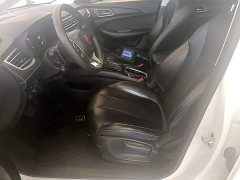 SAIC MG i5 2020 1.5L Automatic 4G Connected Flagship Edition - ფოტო 15