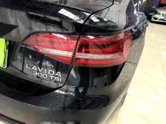 Volkswagen Lavida 300TSI DSG Starry Sky Leading Edition - ფოტო 8
