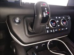 Land Rover Defender Facelift 110 3.0T P400 X-DYNAMIC HSE - ფოტო 10
