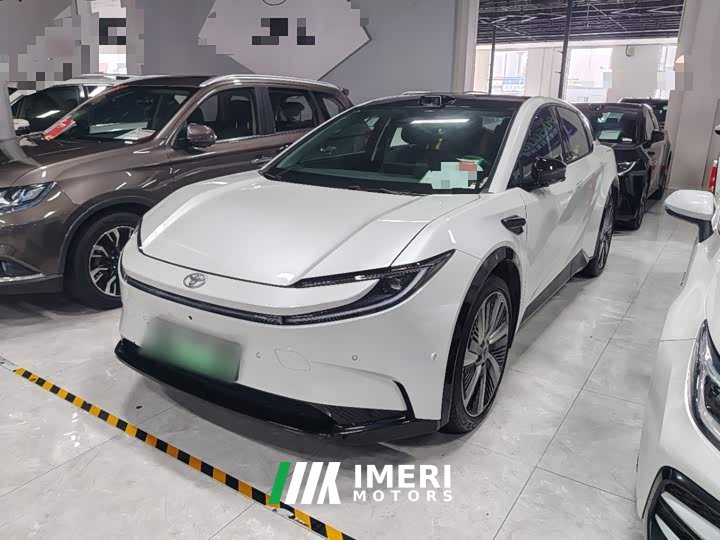 Toyota bZ5 550 PRO Smart Edition - ავტომობილი ჩინეთიდან