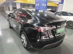 Tesla Model Y Facelift Rear-Wheel Drive - ფოტო 5