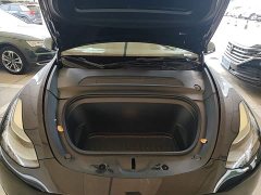 Tesla Model Y Rear-Wheel Drive - ფოტო 20
