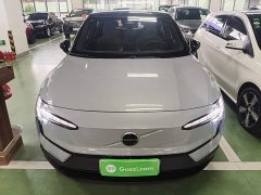 Volvo EX30 2025 Rear-Wheel Drive Extended Range Ultra - ფოტო 3