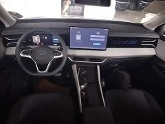 Volkswagen Jetta VS8 280TSI Automatic All-Purpose Edition - ფოტო 3