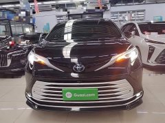 Toyota Sienna 2021 2.5L Hybrid Premium Edition - ფოტო 3