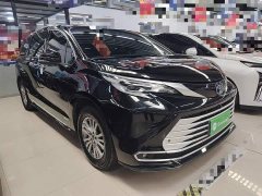 Toyota Sienna 2021 2.5L Hybrid Premium Edition - ფოტო 4