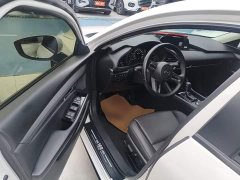 Mazda3 Axela 2023 2.0L Automatic Premium Edition - ფოტო 16