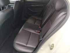 Mazda3 Axela 2023 2.0L Automatic Premium Edition - ფოტო 17