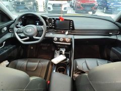 Hyundai Elantra 2023 1.5L CVT GLX Elite - ფოტო 10