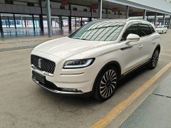 Lincoln Navigator 2.7T AWD Presidential Edition - ფოტო 1