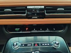 Lincoln Navigator 2.7T AWD Presidential Edition - ფოტო 14