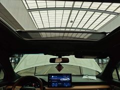 Lincoln Navigator 2.7T AWD Presidential Edition - ფოტო 18