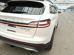 Lincoln Navigator 2.7T AWD Presidential Edition - ფოტო 8