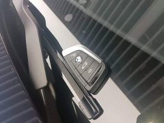 BMW 3 Series 330Li M Sport Night Edition Package - ფოტო 9