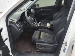 Audi Q5L Facelift 40T Luxury Sport - ფოტო 15