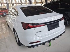 SAIC MG i5 2023 1.5L CVT Luxury - ფოტო 5