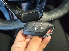 SAIC MG i5 2023 1.5L CVT Luxury - ფოტო 9