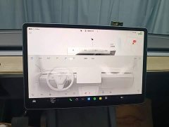 Tesla Model Y Rear-Wheel Drive - ფოტო 13