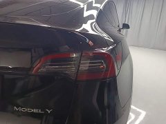 Tesla Model Y Rear-Wheel Drive - ფოტო 8