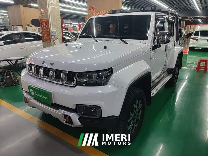 Beijing Jeep BJ40 2023 2.0T Automatic Four-Wheel Drive Urban Hunter Edition Swordsman - ავტომობილი ჩინეთიდან