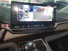 Toyota Grevias 2.5L Hybrid Luxury - ფოტო 13