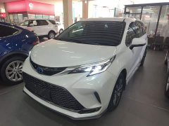 Toyota Grevias 2.5L Hybrid Luxury - ფოტო 2