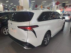 Toyota Grevias 2.5L Hybrid Luxury - ფოტო 7