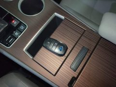 Toyota Grevias 2.5L Hybrid Luxury - ფოტო 9