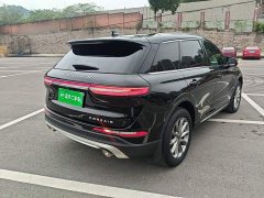 Lincoln Explorer 2.0T Two-Wheel Drive Premium - ფოტო 7