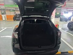 Tesla Model Y Standard Range RWD - ფოტო 19