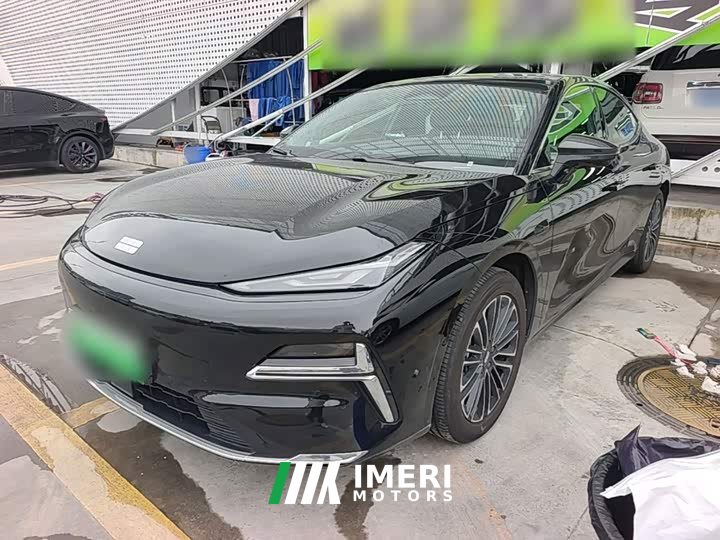 Geely Galaxy Xingyao 8 130km EM-i Premium Edition - ავტომობილი ჩინეთიდან