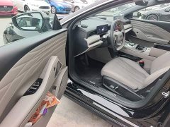 Geely Galaxy Xingyao 8 130km EM-i Premium Edition - ფოტო 16