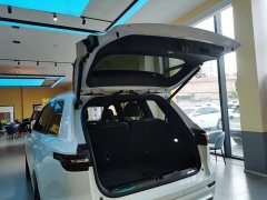 Li Auto ONE 2020 Extended Range 6-Seater - ფოტო 19