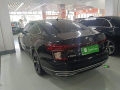 Volkswagen Passat Facelift 330TSI Starry Sky Elite - ფოტო 5