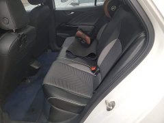 Volkswagen ID.3 Outstanding Edition - ფოტო 17