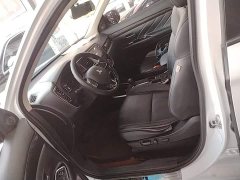 Mitsubishi Outlander 2020 2.0L FWD Comfort 5-Seater - ფოტო 16