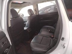 Mitsubishi Outlander 2020 2.0L FWD Comfort 5-Seater - ფოტო 17