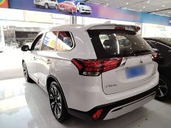 Mitsubishi Outlander 2020 2.0L FWD Comfort 5-Seater - ფოტო 5