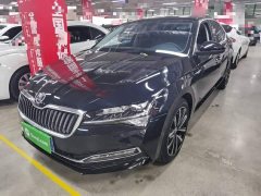 Skoda Superb TSI280 DSG Prestige - ფოტო 2